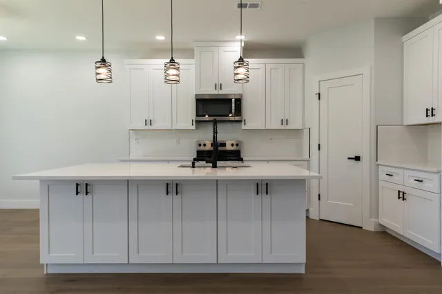 $349,900 | 77 Carolina Oaks Drive, Chesnee, SC 29323