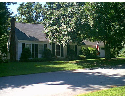 12 Southgate Road Chelmsford, MA 01824 - Photo 1 of 1