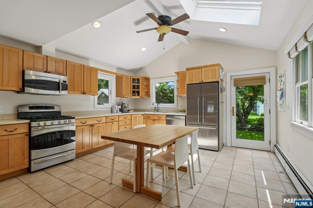 17 River Road Harrington Park, NJ 07640 - Photo 14 of 41 Gallery Image 14
