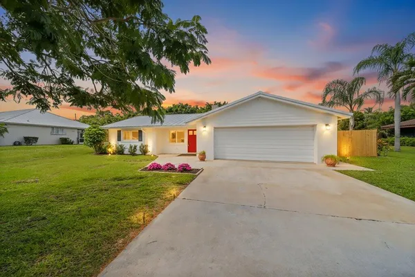 $5,500 | 2416 North W Everglades Boulevard, Stuart, FL 34994