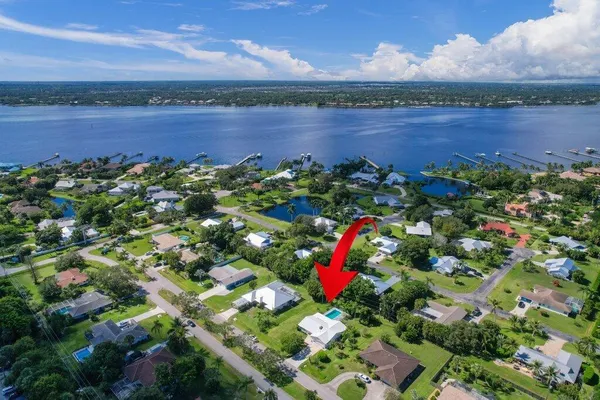 $5,500 | 2416 North W Everglades Boulevard, Stuart, FL 34994