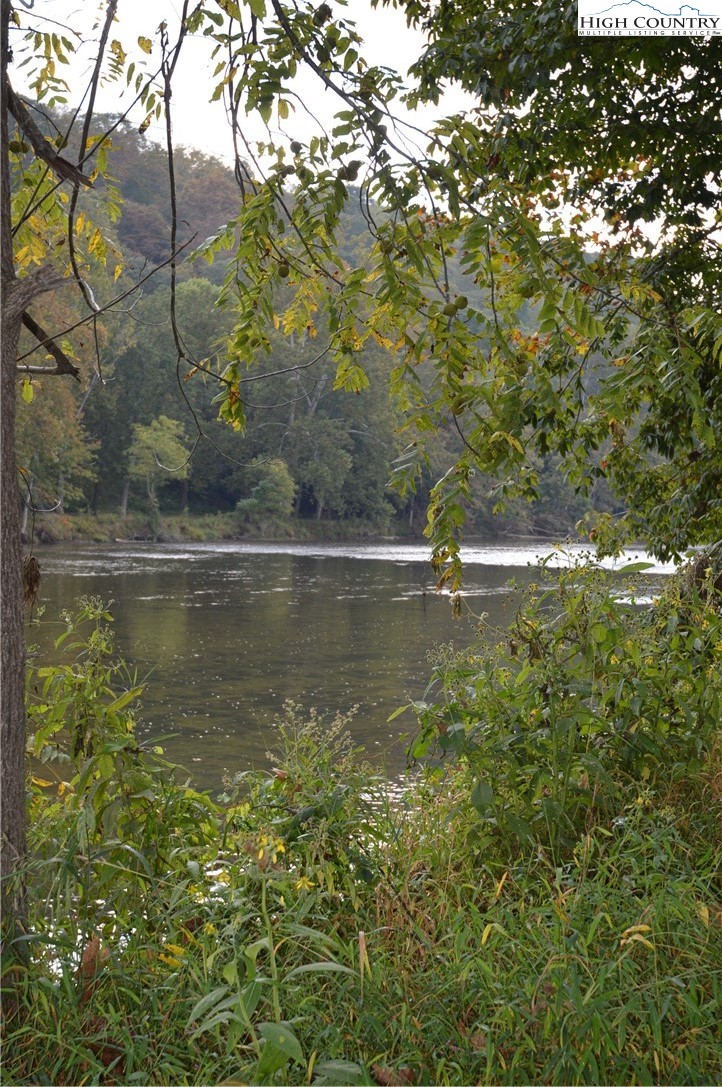 2164 River Bend Road Mouth Of Wilson, VA 24363 - Photo 47 of 50 a view of lake with green space