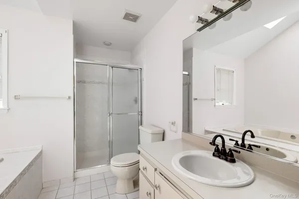 $869,900 | 88 Highview Avenue, Nanuet, NY 10954