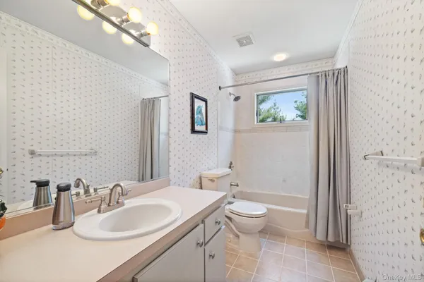 $869,900 | 88 Highview Avenue, Nanuet, NY 10954