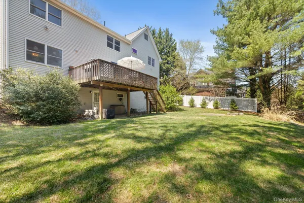 $869,900 | 88 Highview Avenue, Nanuet, NY 10954
