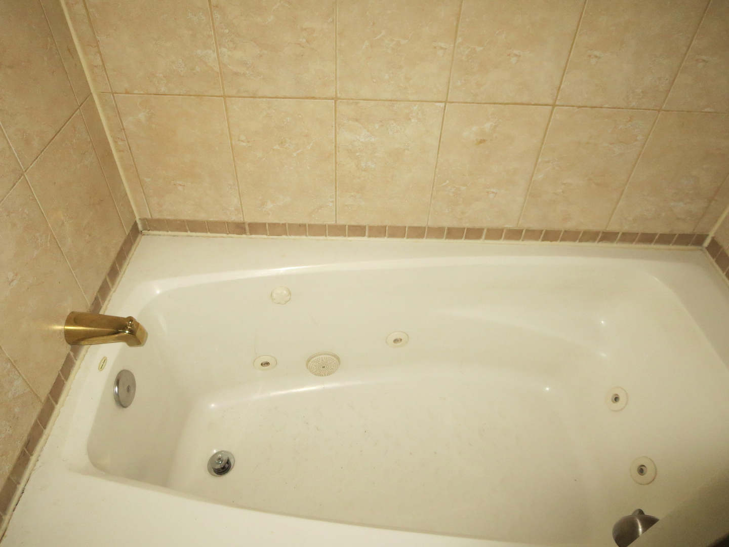 6033 South Carpenter Street Chicago, IL 60621 - Photo 15 of 17
