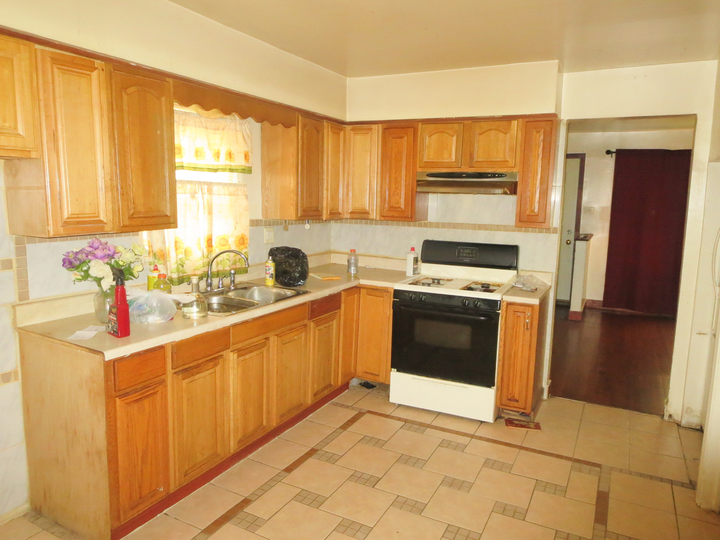6033 South Carpenter Street Chicago, IL 60621 - Photo 8 of 17