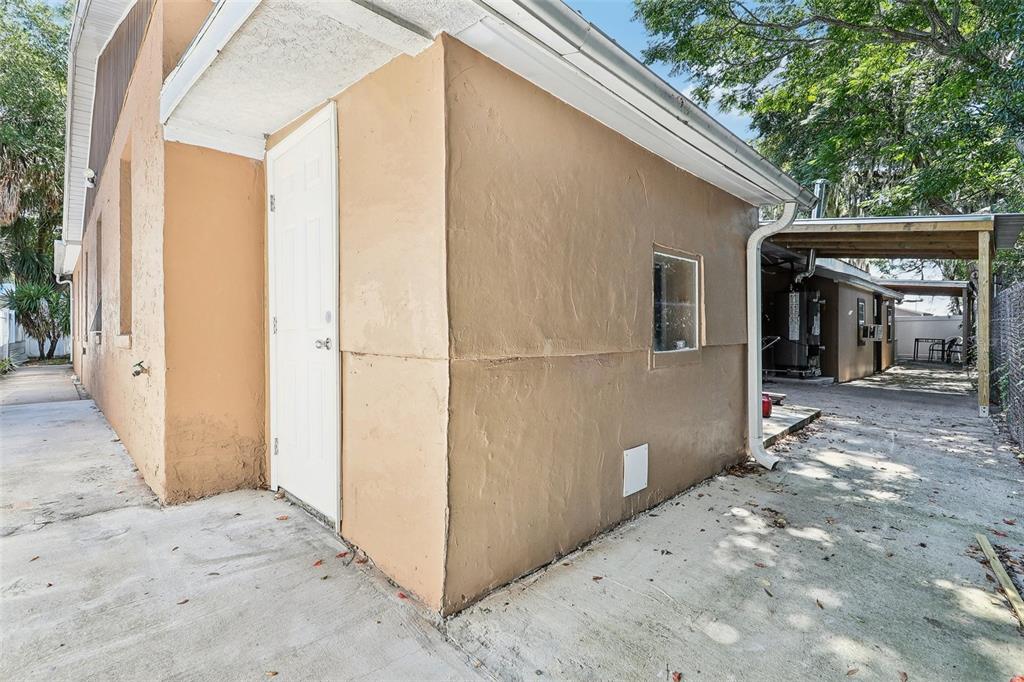 201 Rosefield Avenue Leesburg, FL 34748 - Photo 39 of 43