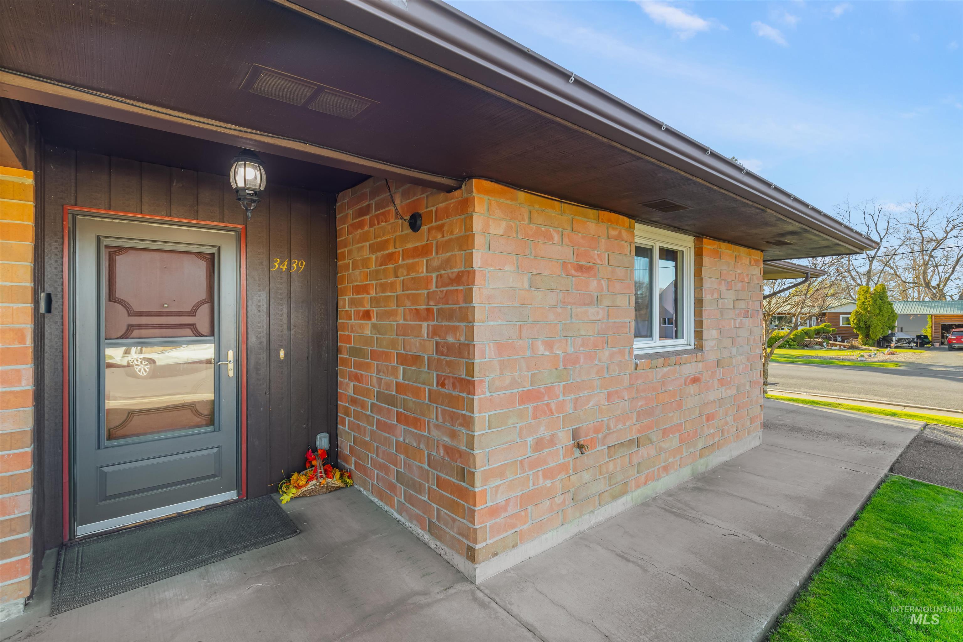3439 7th Street East Lewiston, ID 83501 - Photo 3 of 31