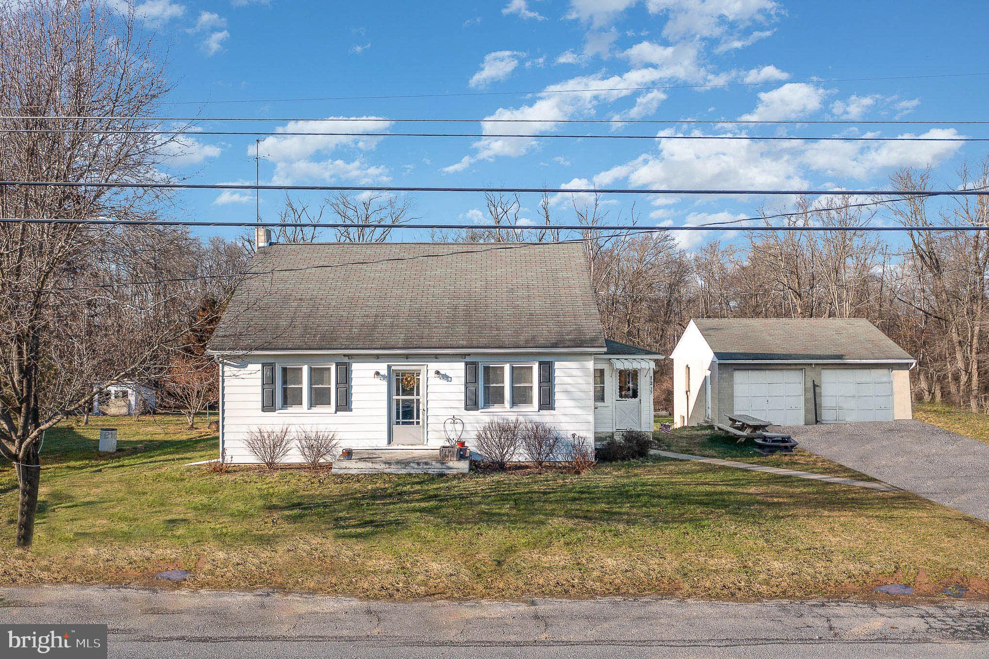 1237 Pine Road Carlisle, PA 17015 - Photo 1 of 35 Gallery Image 1