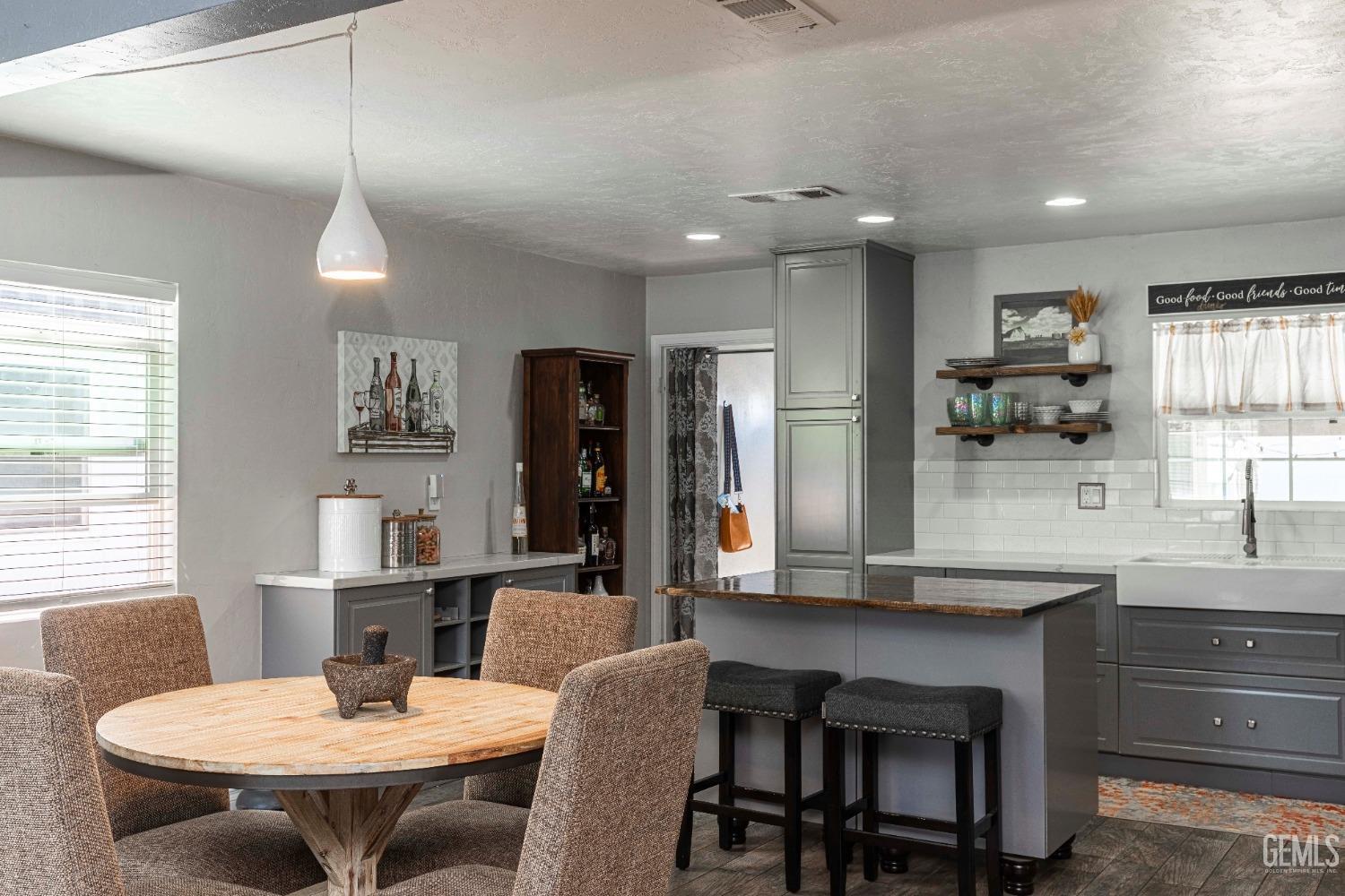 Undisclosed Address Bakersfield, CA 93301 - Photo 4 of 22