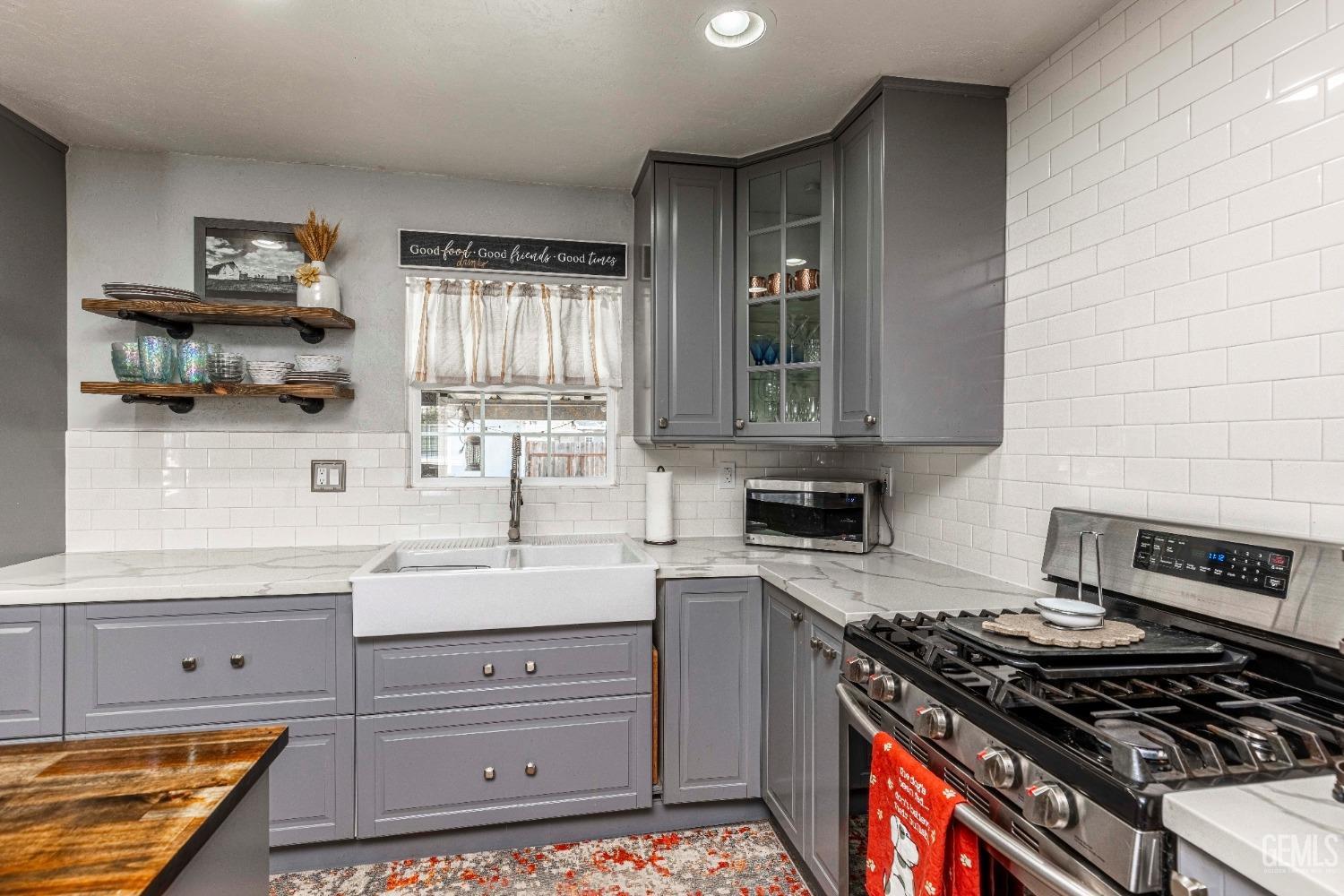 Undisclosed Address Bakersfield, CA 93301 - Photo 7 of 22