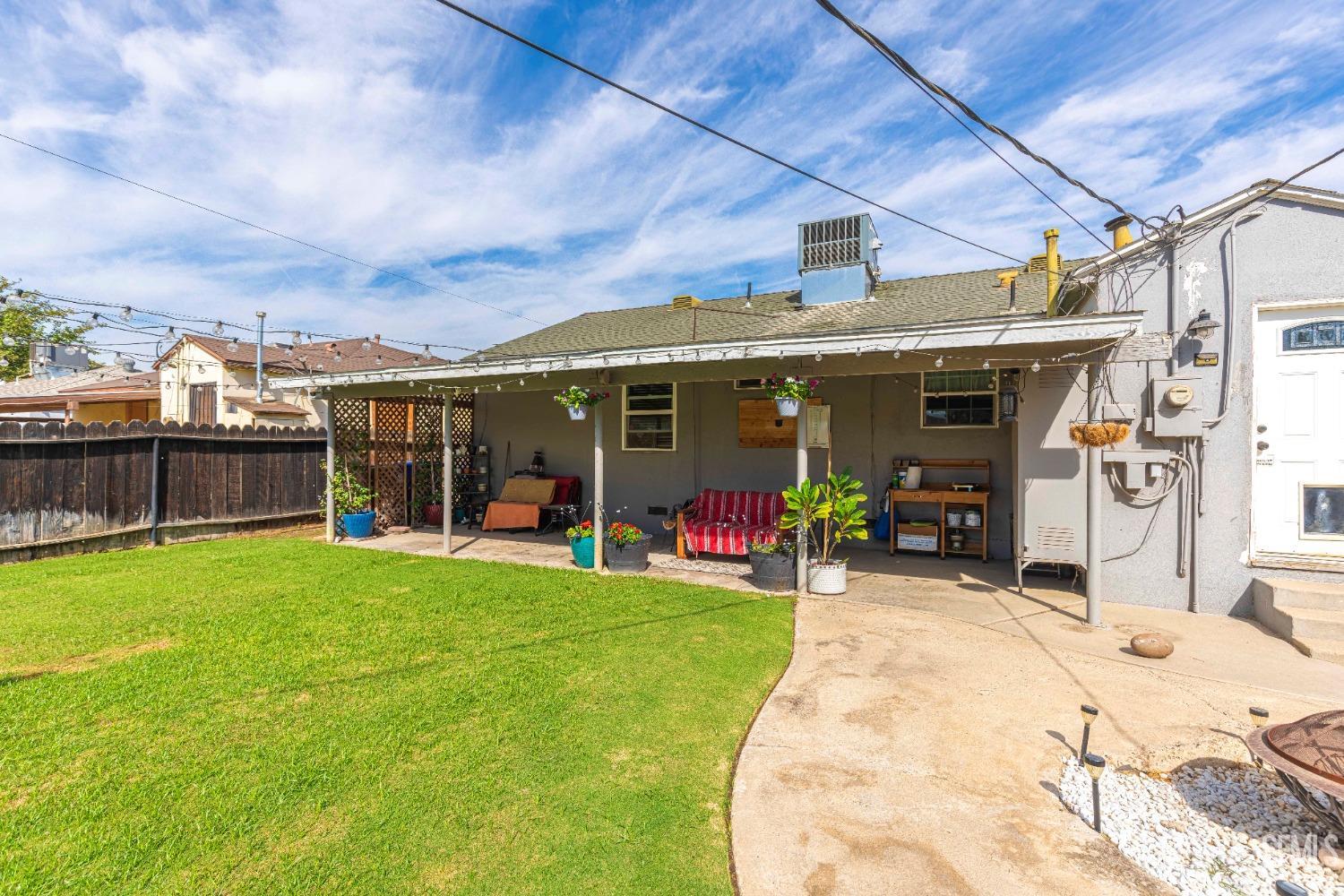 Undisclosed Address Bakersfield, CA 93301 - Photo 10 of 22