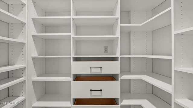 $2,150,000 | 173 Hillsdale Road, Egremont, MA 01230