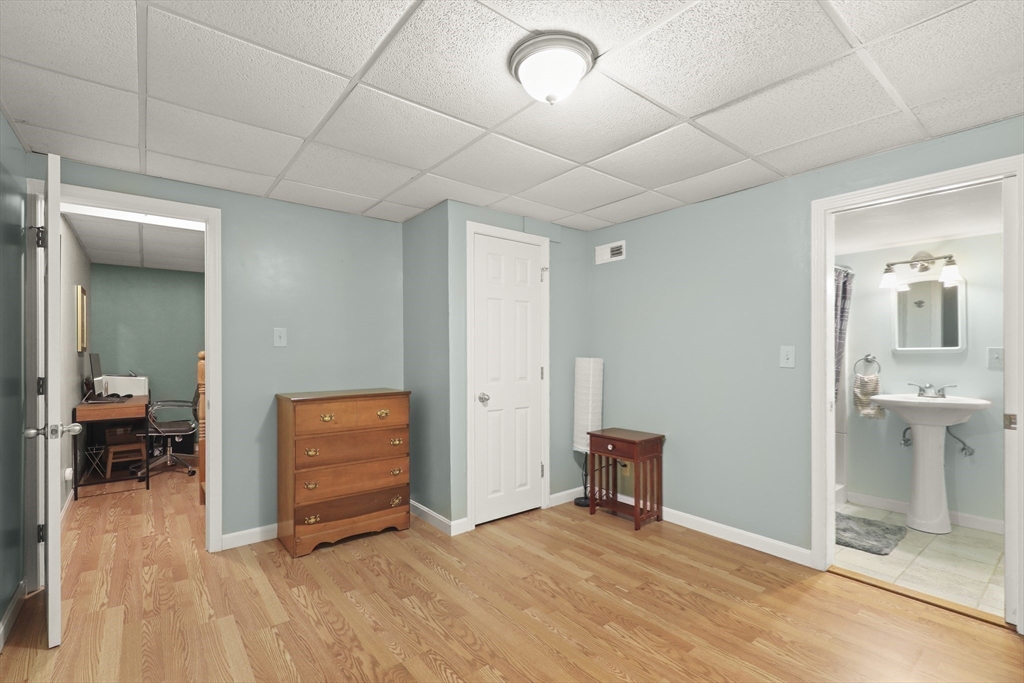 130 Helm Road Eastham, MA 02642 - Photo 18 of 23 Gallery Image 18