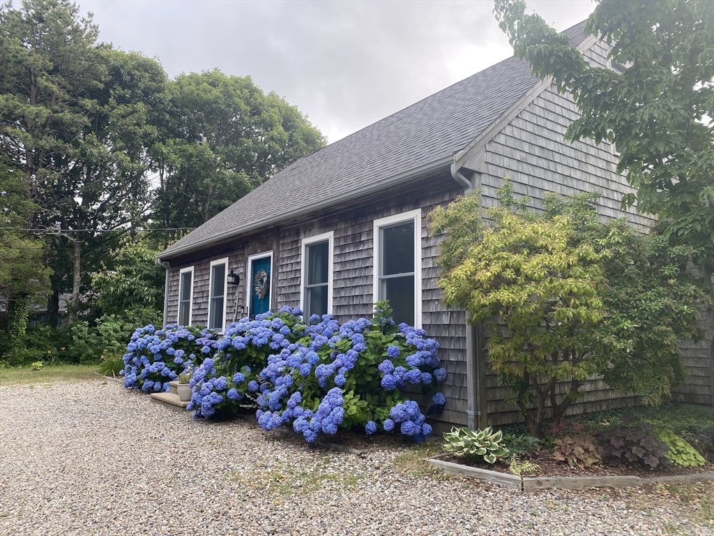 130 Helm Road Eastham, MA 02642 - Photo 3 of 23 Gallery Image 3