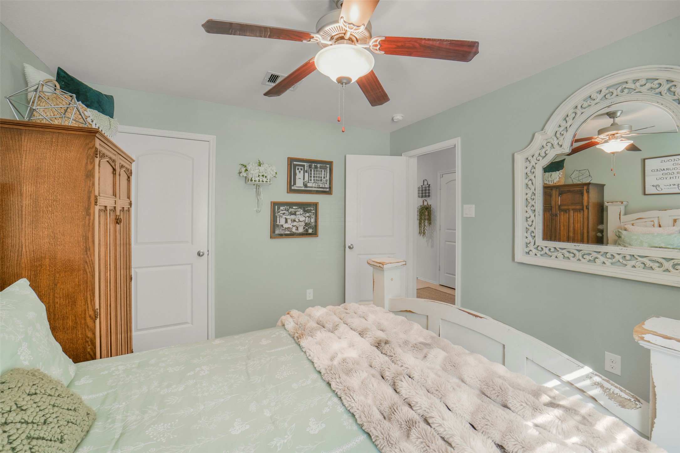 4527 Mondial Road Katy, TX 77493 - Photo 6 of 42