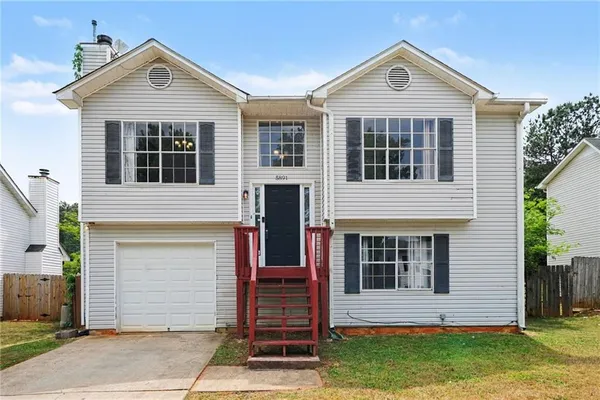 $212,000 | 5891 Crescent Ridge Court, Lithonia, GA 30058
