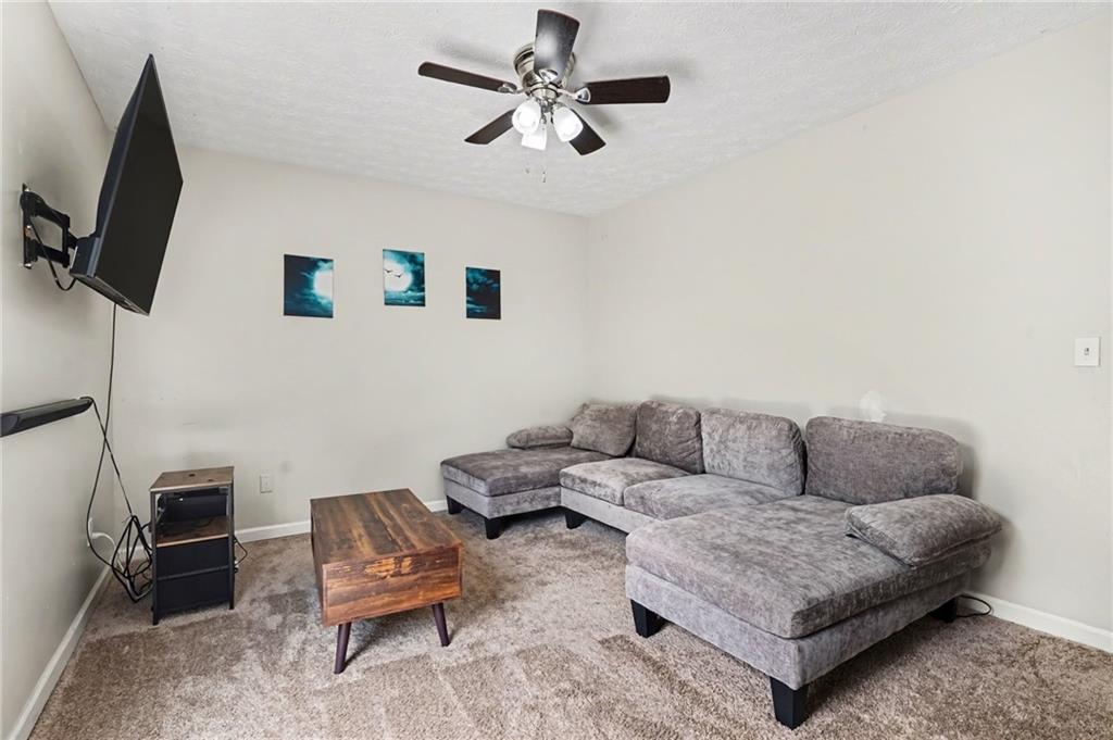 5891 Crescent Ridge Court Lithonia, GA 30058 - Photo 4 of 28