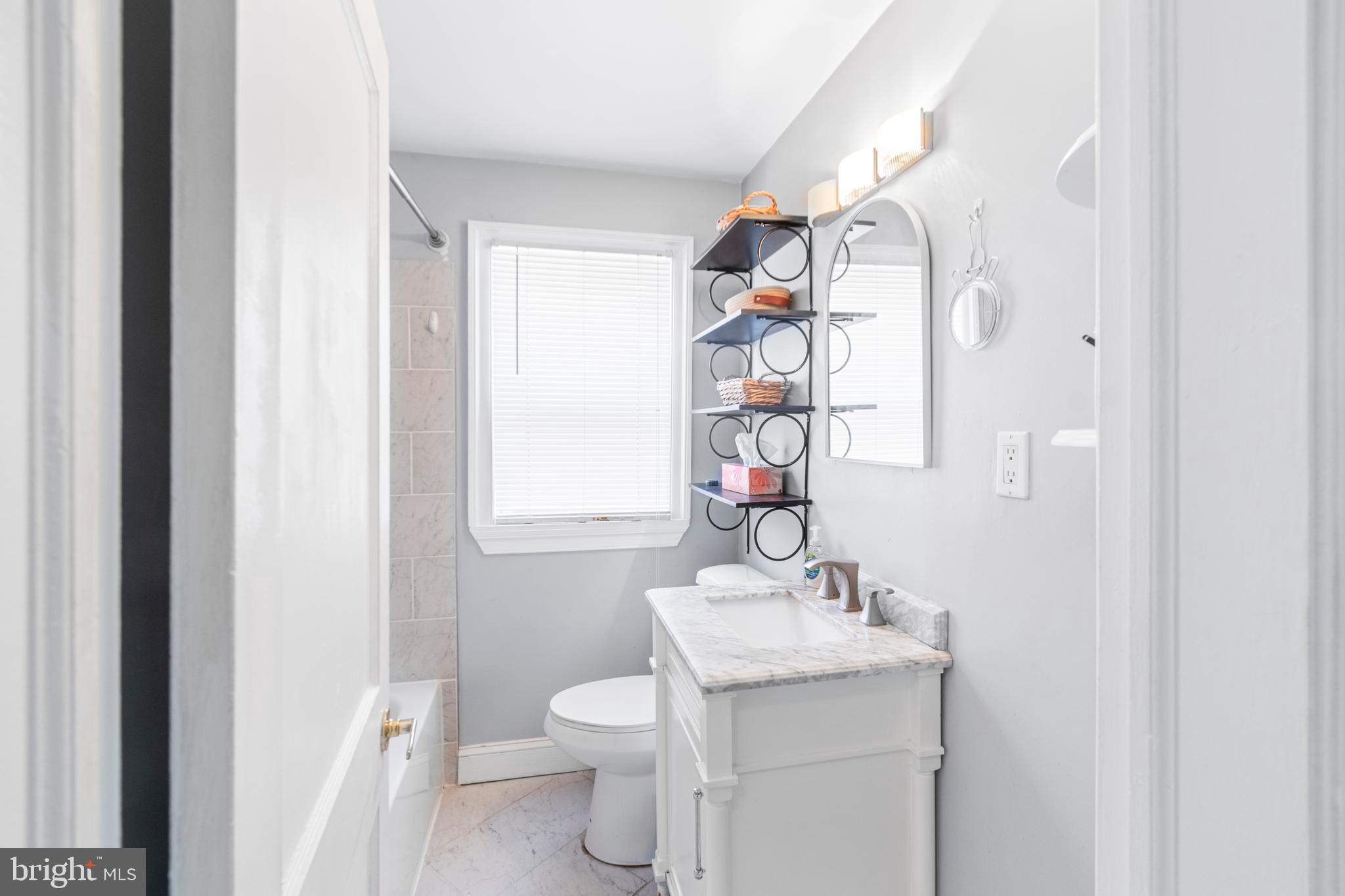 377 Marydell Road Baltimore, MD 21229 - Photo 21 of 35 Primary Bathroom