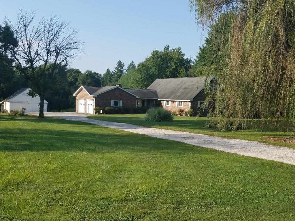 1840 Mt Pleasant Road Loogootee, IN 47553 - Photo 7 of 7