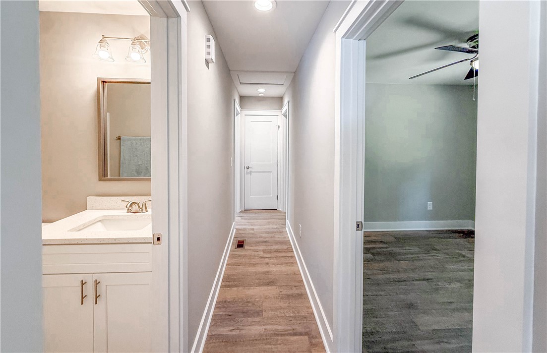 505 South Oak Street Seneca, SC 29678 - Photo 19 of 40