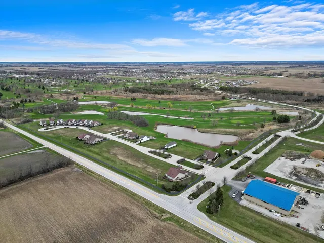 $319,900 | 286 Sunset Boulevard, Beecher, IL 60401