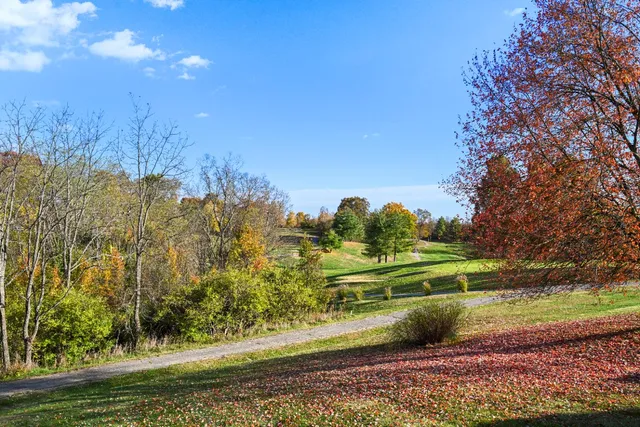 $389,000 | 19278 Par Drive, Lawrenceburg, IN 47025