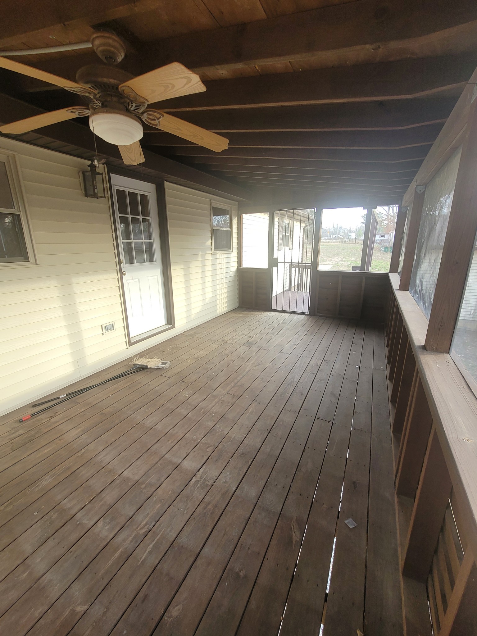 1774 Evans Road Clarksville, TN 37042 - Photo 23 of 32 Gallery Image 23