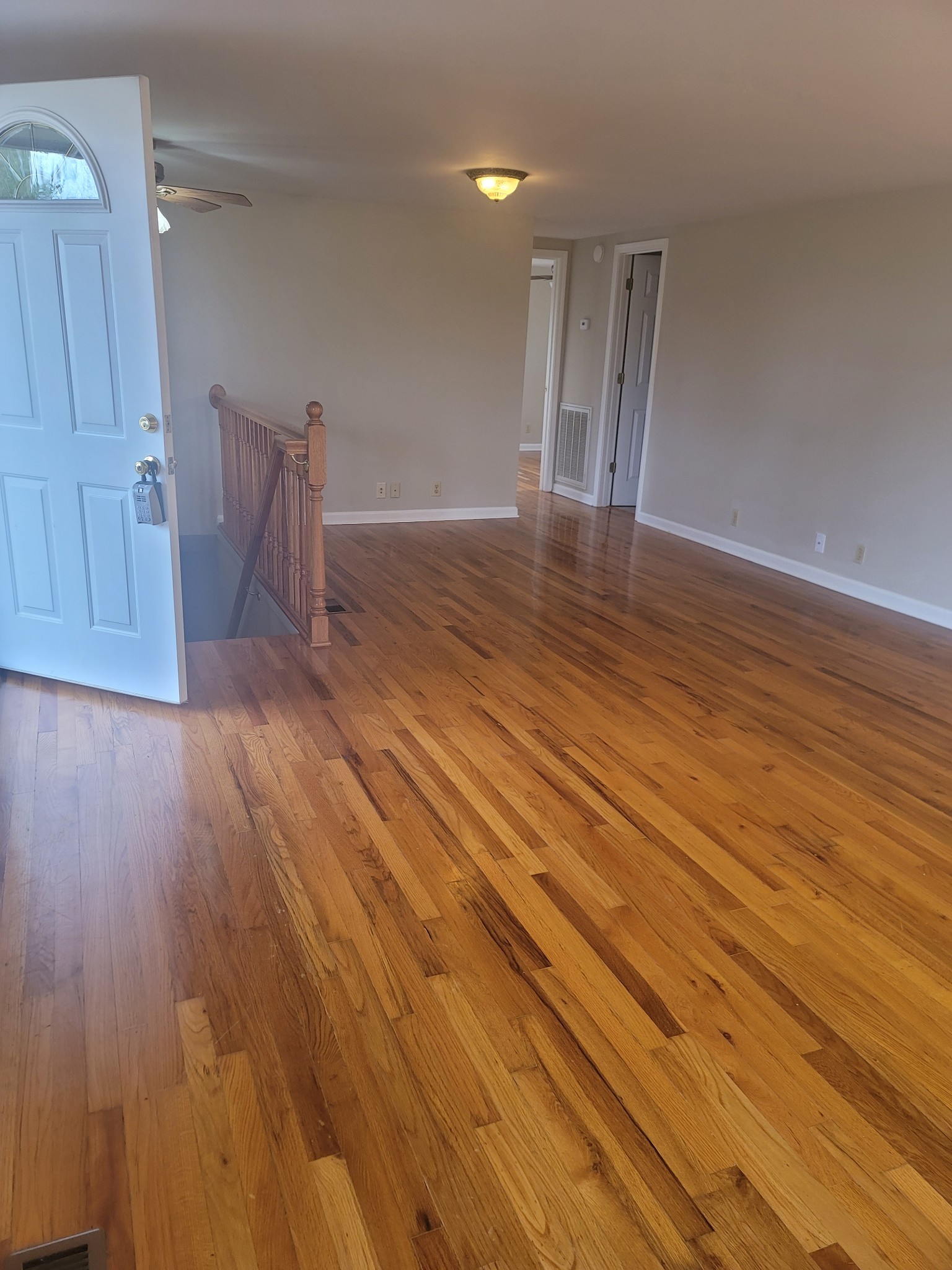 1774 Evans Road Clarksville, TN 37042 - Photo 4 of 32 Gallery Image 4