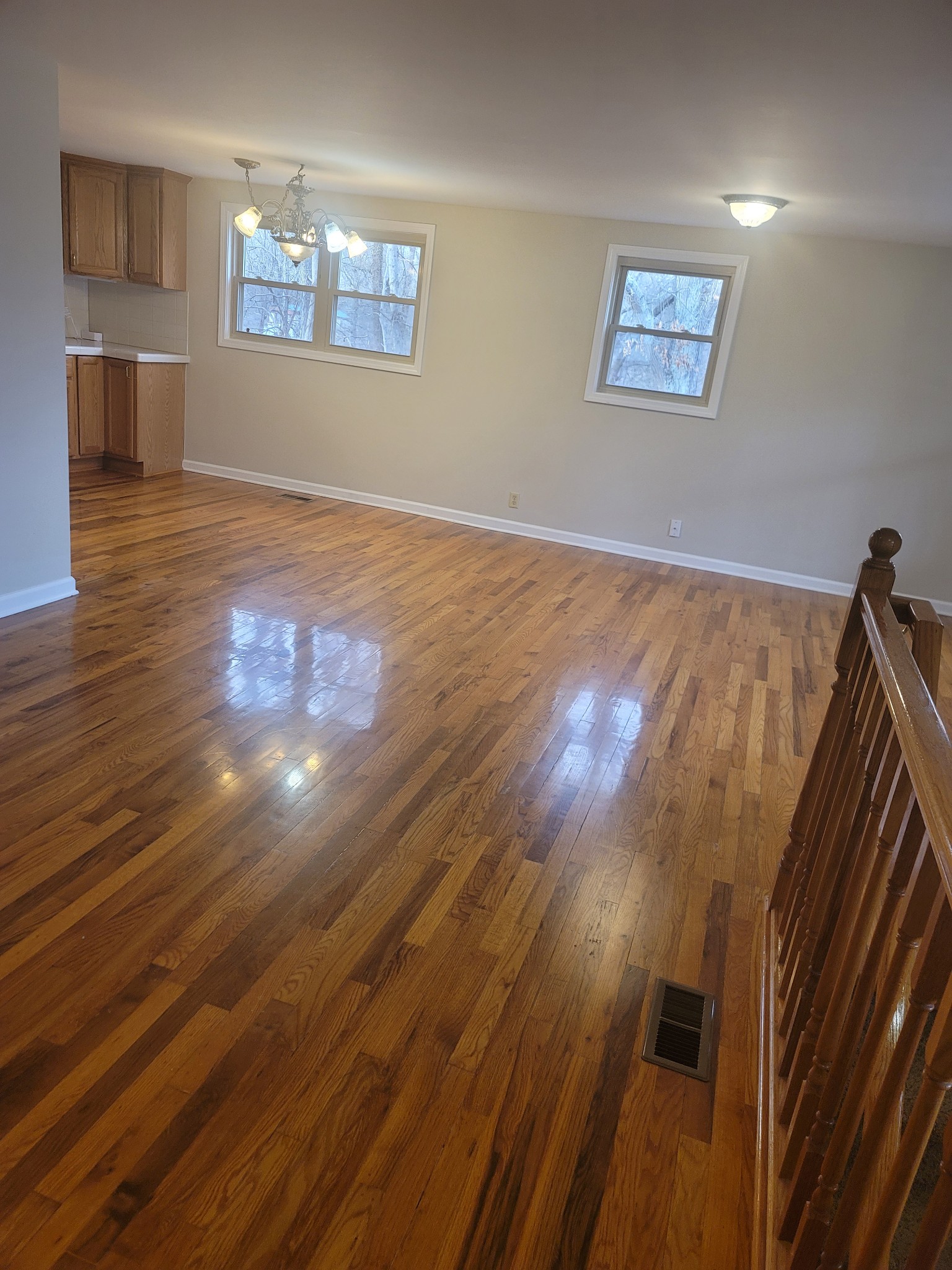 1774 Evans Road Clarksville, TN 37042 - Photo 6 of 32 Gallery Image 6
