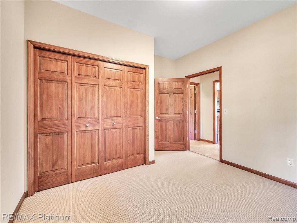 11061 Wiggins Road Howell, MI 48855 - Photo 23 of 79