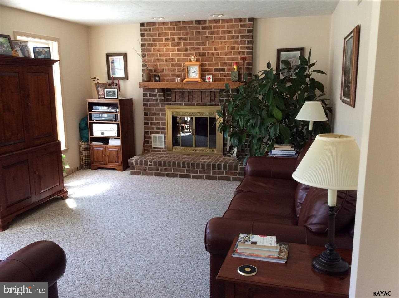 3530 Deininger Road, Unit 1 York, PA 17406 - Photo 5 of 16 Gallery Image 5