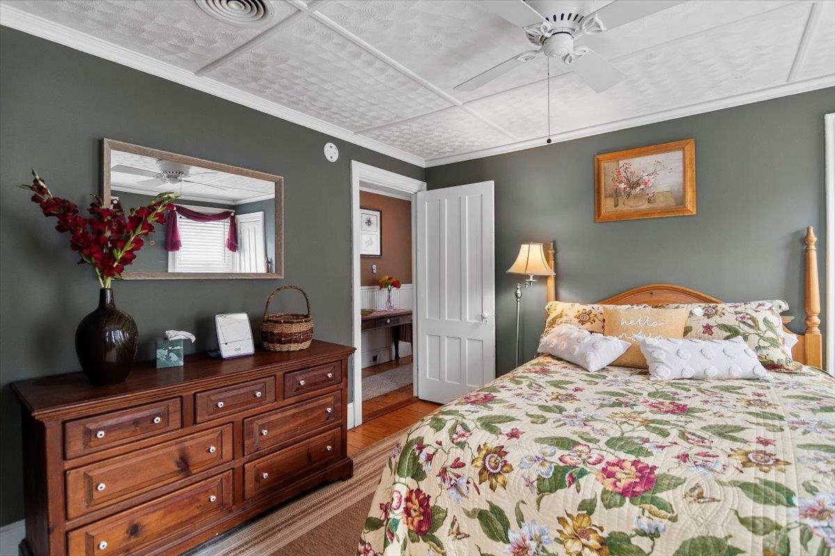 218 Union Street Bennington, VT 05201 - Photo 20 of 39