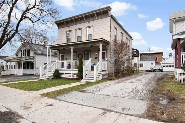 $279,900 | 218 Union Street, Bennington, VT 05201