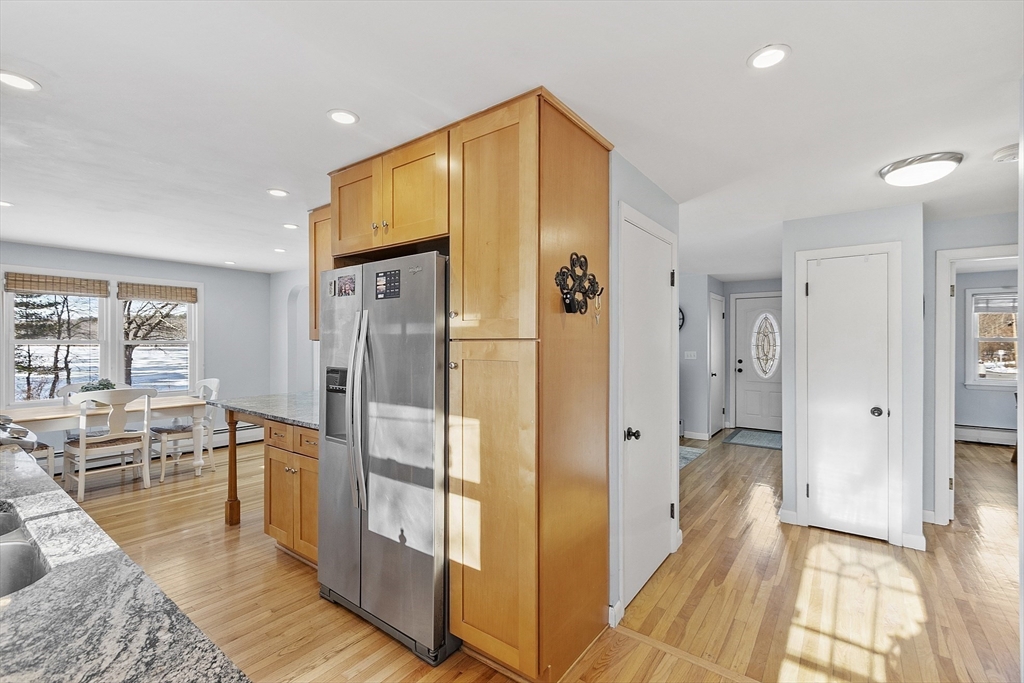 26 Long Lake Road Littleton, MA 01460 - Photo 14 of 37