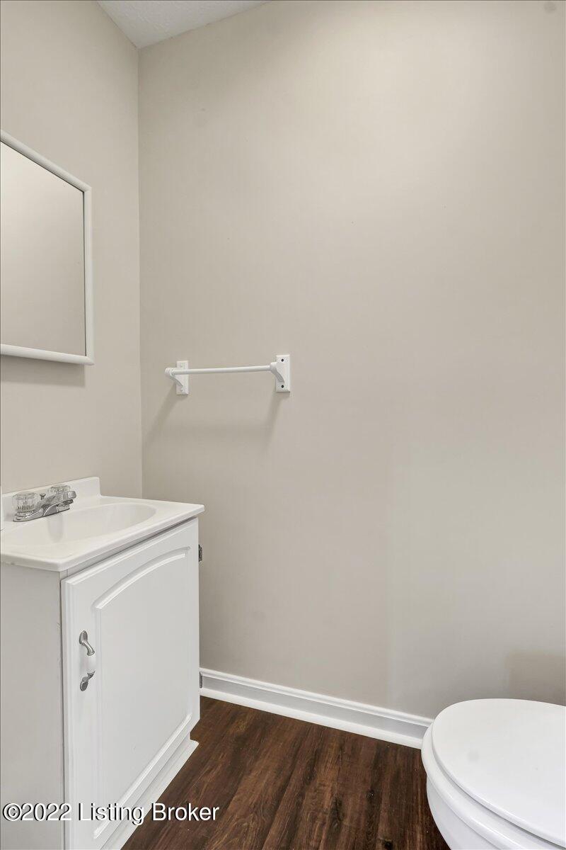 4537 Beech Grv Road Lebanon Junction, KY 40150 - Photo 30 of 59 Located off entry hall