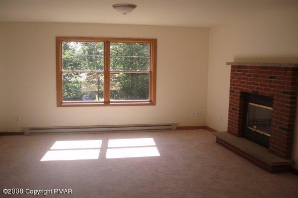 44 Murphy Circle Bushkill, PA 18324 - Photo 5 of 17 a view of empty room with window
