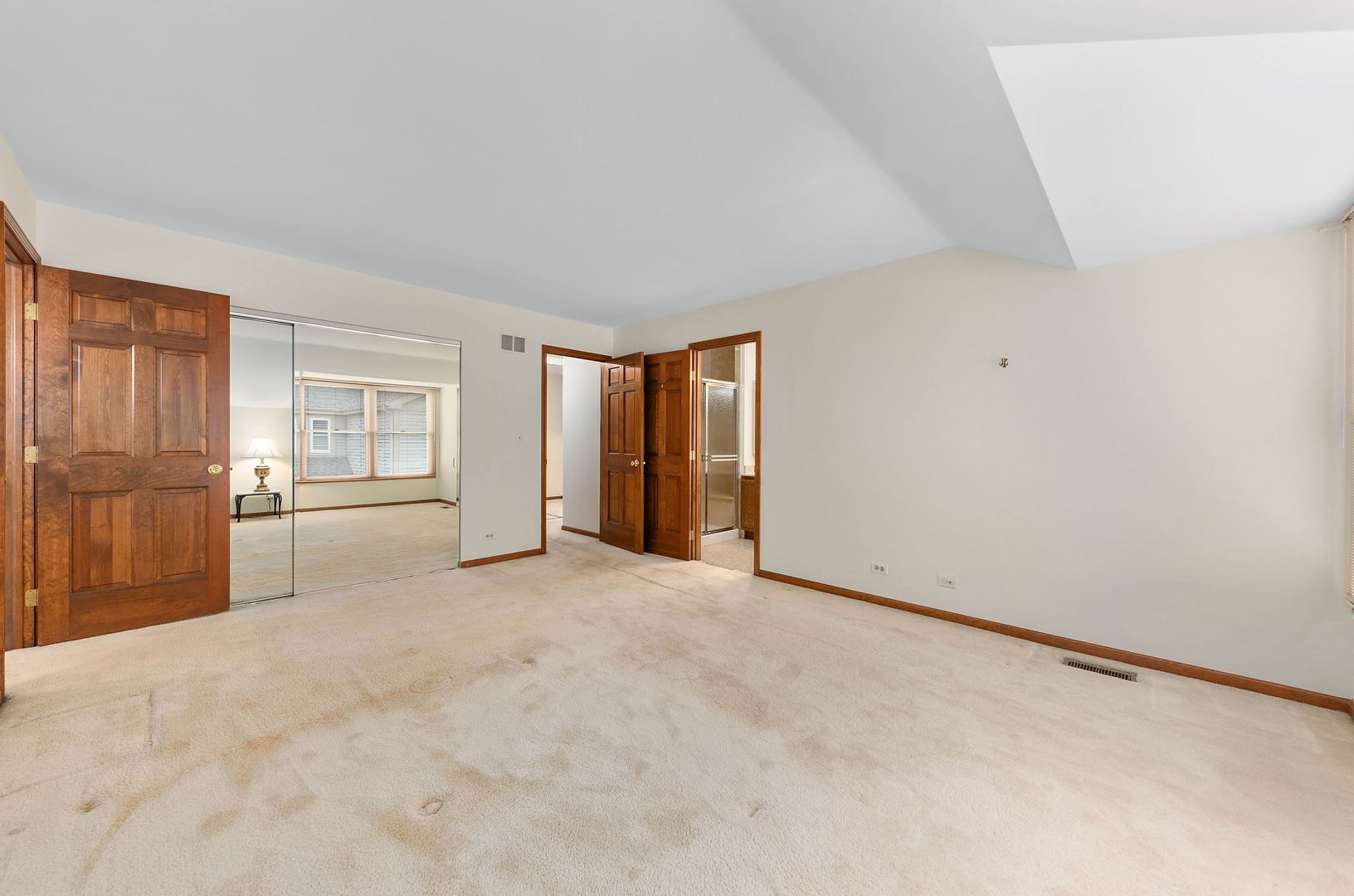 486 Village Green Road Naperville, IL 60540 - Photo 11 of 18