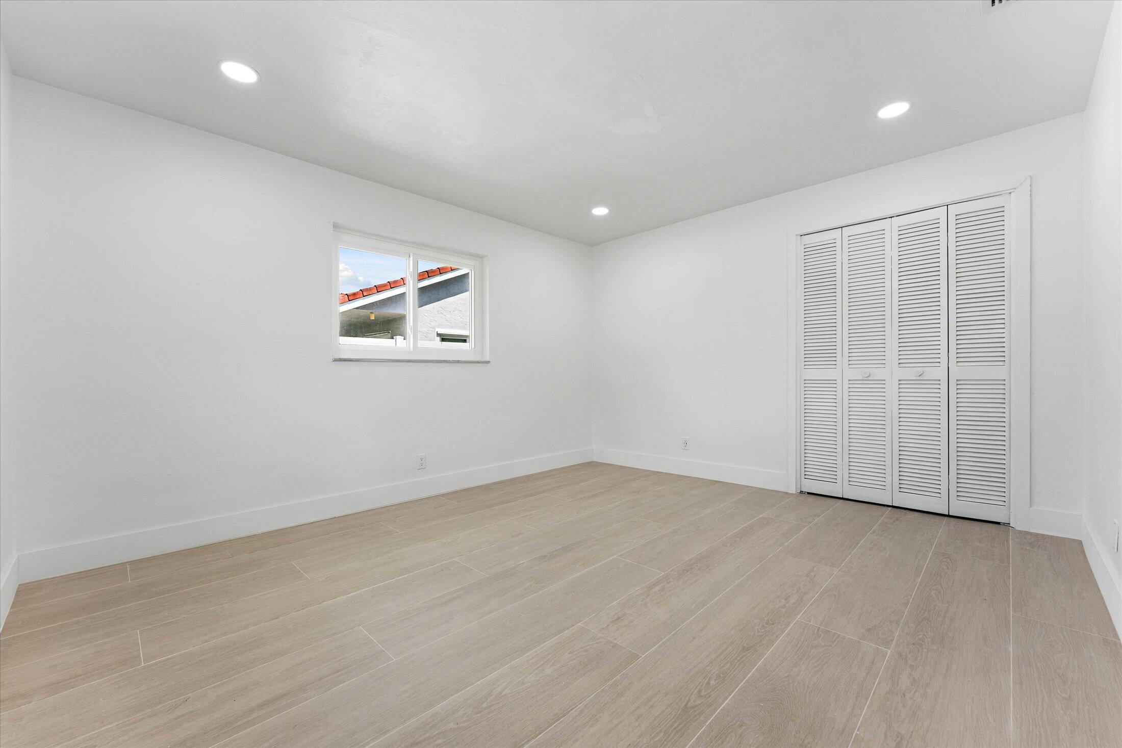 1540 Northwest 10th Street Boca Raton, FL 33486 - Photo 21 of 34 21-1540 NW 10th St, Boca Raton-17