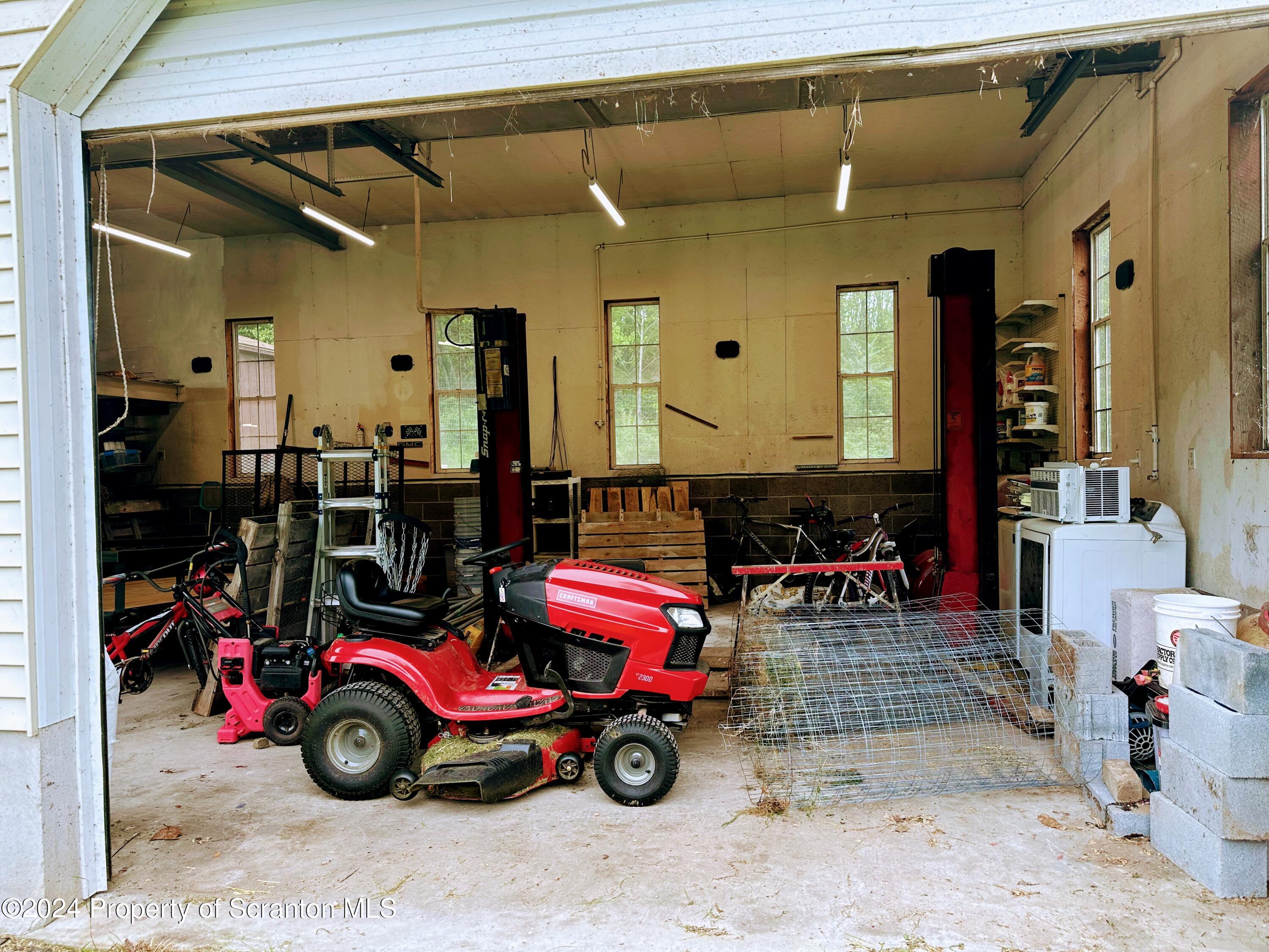 950 Tannery Road Lake Ariel, PA 18436 - Photo 11 of 29 a view of car garage