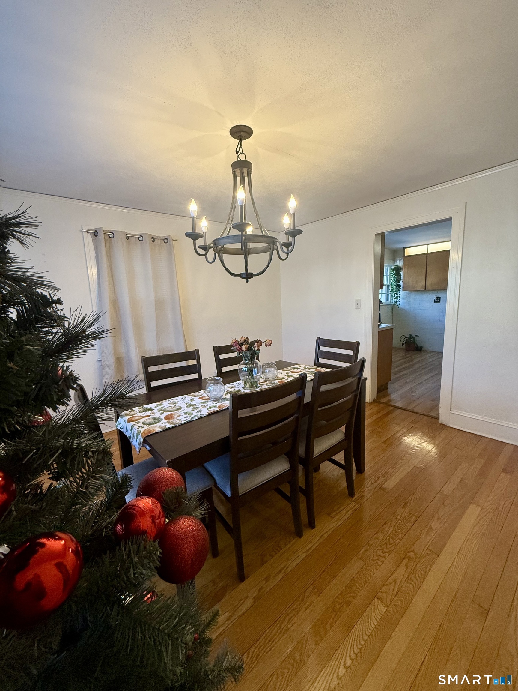 52 Gerard Street Manchester, CT 06040 - Photo 12 of 38