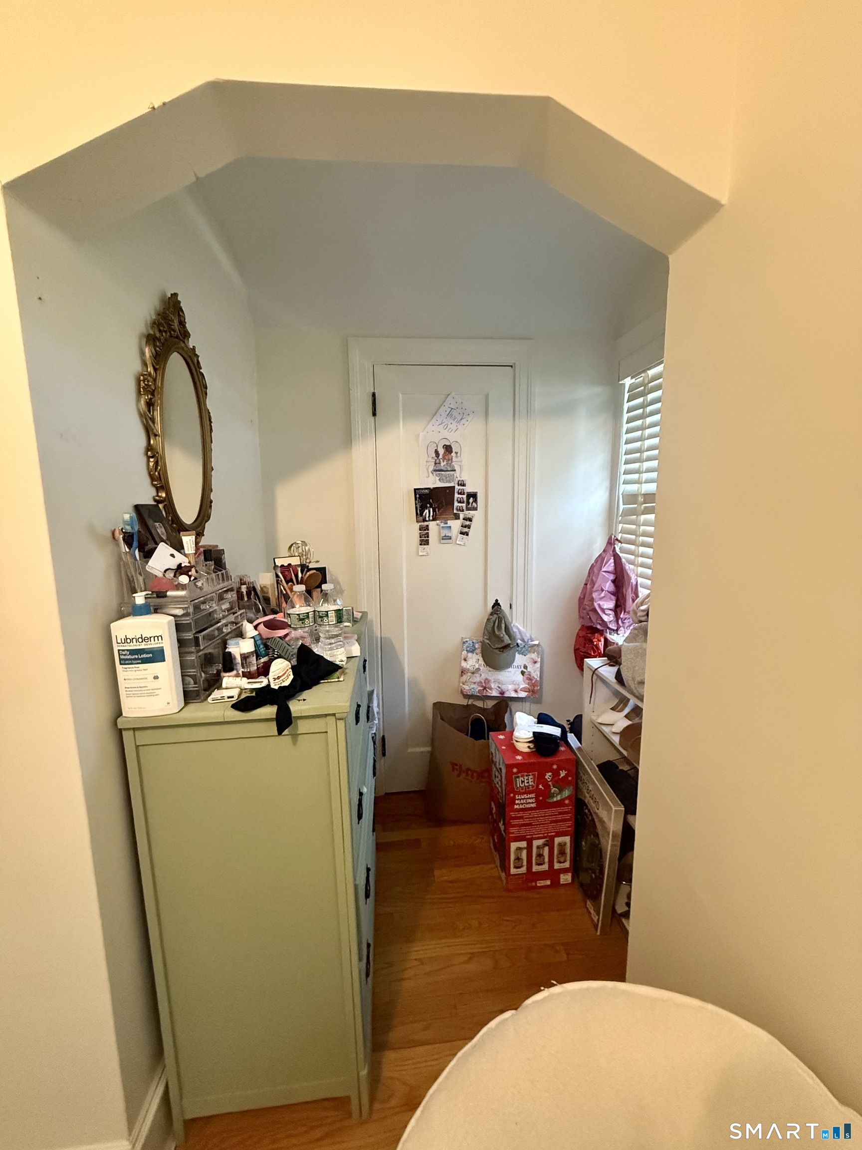 52 Gerard Street Manchester, CT 06040 - Photo 20 of 38