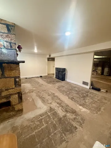 $359,900 | 52 Gerard Street, Manchester, CT 06040