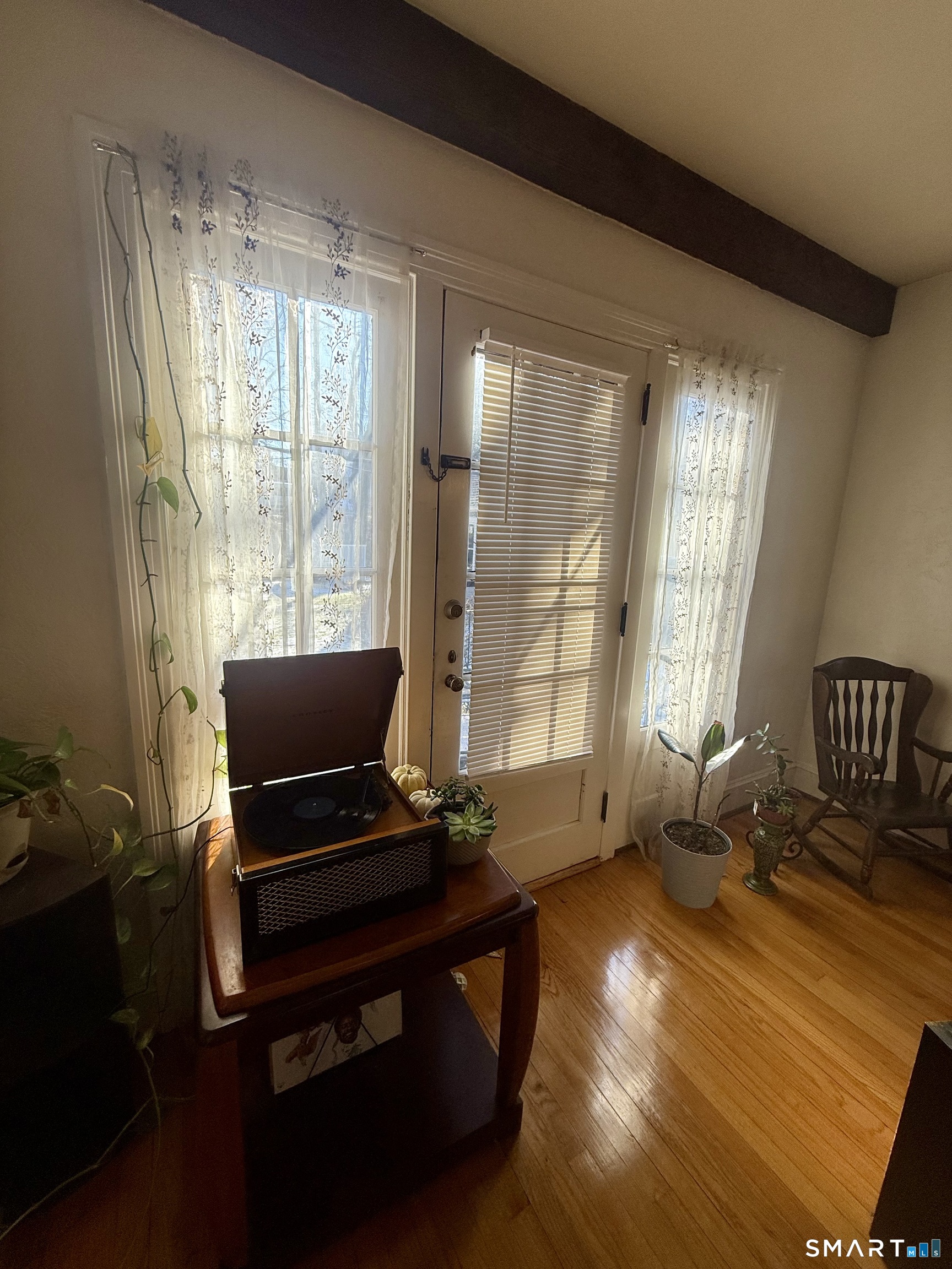 52 Gerard Street Manchester, CT 06040 - Photo 7 of 38