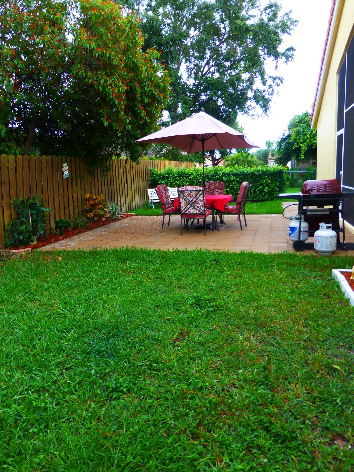 5733 Aspen Ridge Court Delray Beach, FL 33484 - Photo 28 of 38 EXTERIOR BACK