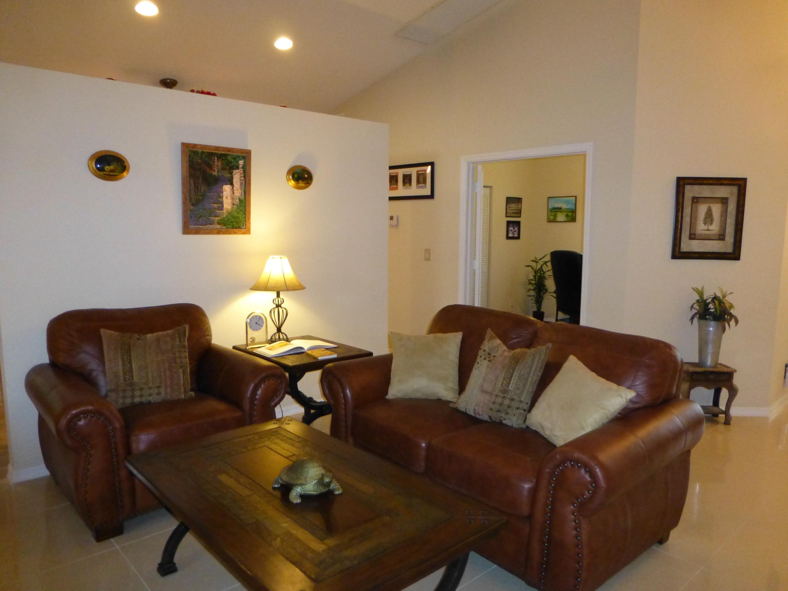 5733 Aspen Ridge Court Delray Beach, FL 33484 - Photo 7 of 38 SITTING AREA