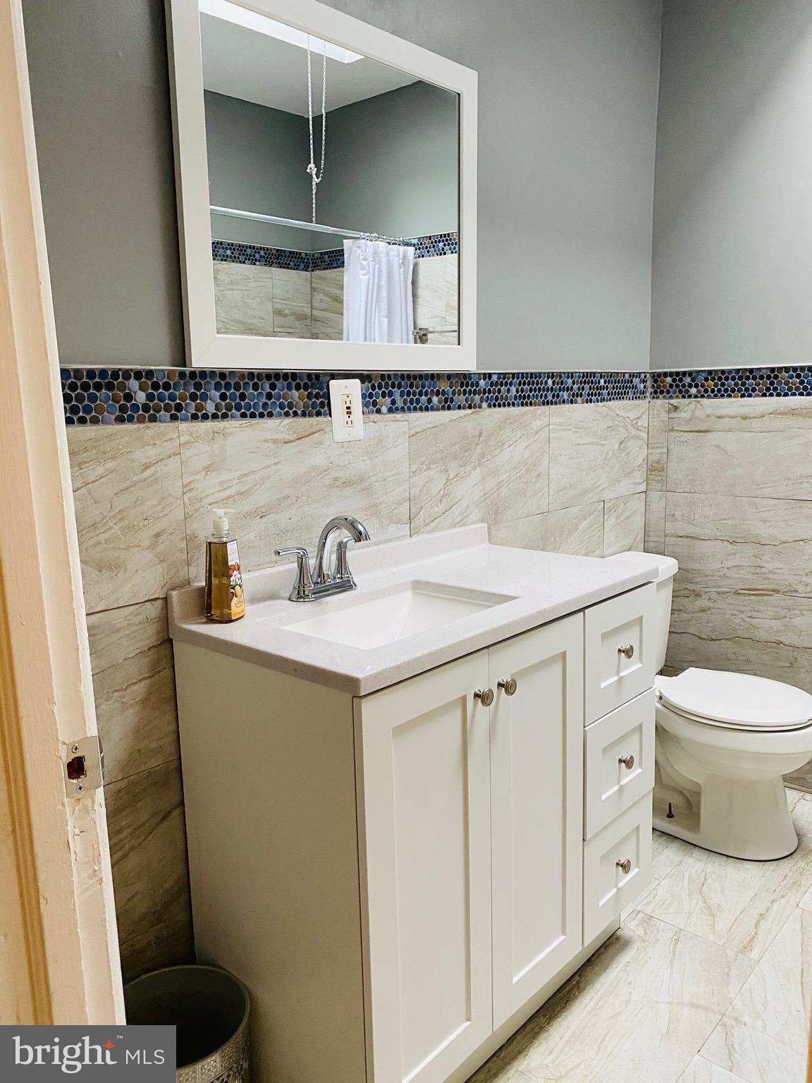 83 North State Road Upper Darby, PA 19082 - Photo 3 of 5