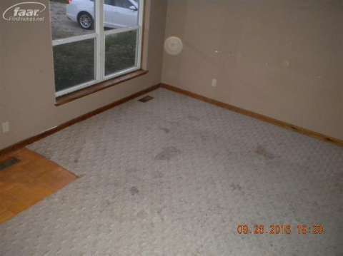 4174 Briggs Road Otter Lake, MI 48464 - Photo 5 of 8 20375799-4.JPG