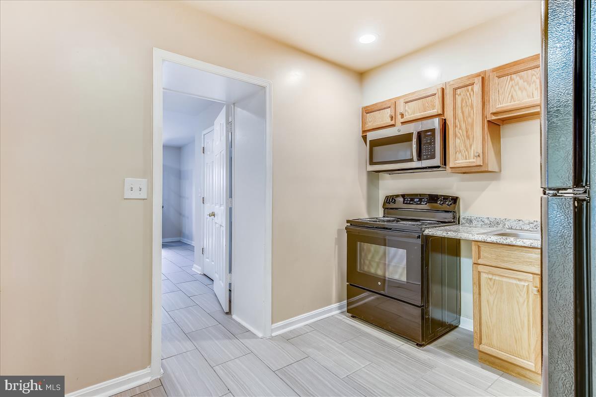 812 Decatur Street Northwest Washington, DC 20011 - Photo 25 of 26
